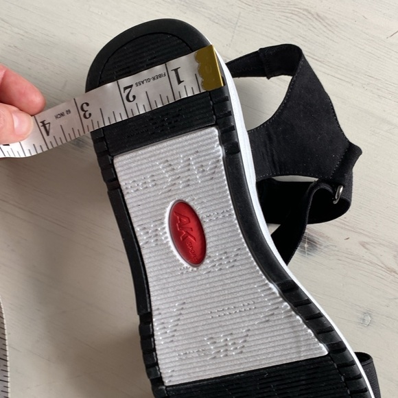 Anne Klein Sport Gaily Sandals Size 10M - Picture 14 of 14